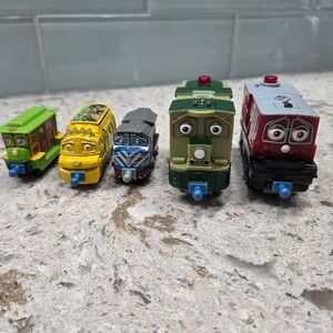 Chuggington Diecast Train Lot of 5 Trains Learning‎ Curve 2010